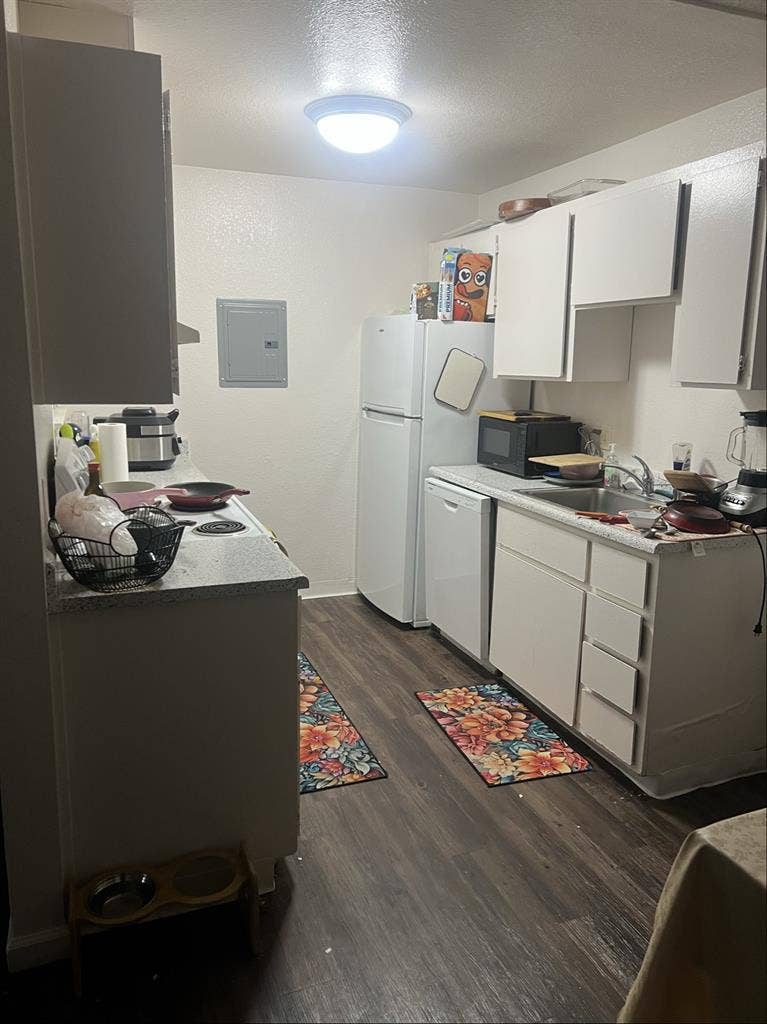 Master
Room for rent in Vacaville!!!