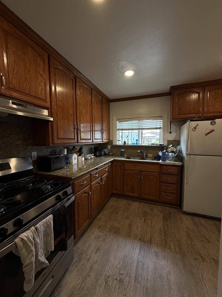 June 1st Room for rent
