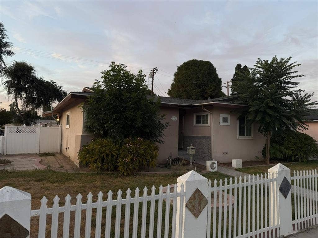 June 1st Room for rent