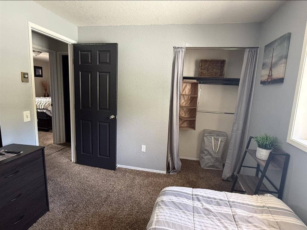 Fully Furnished Room
