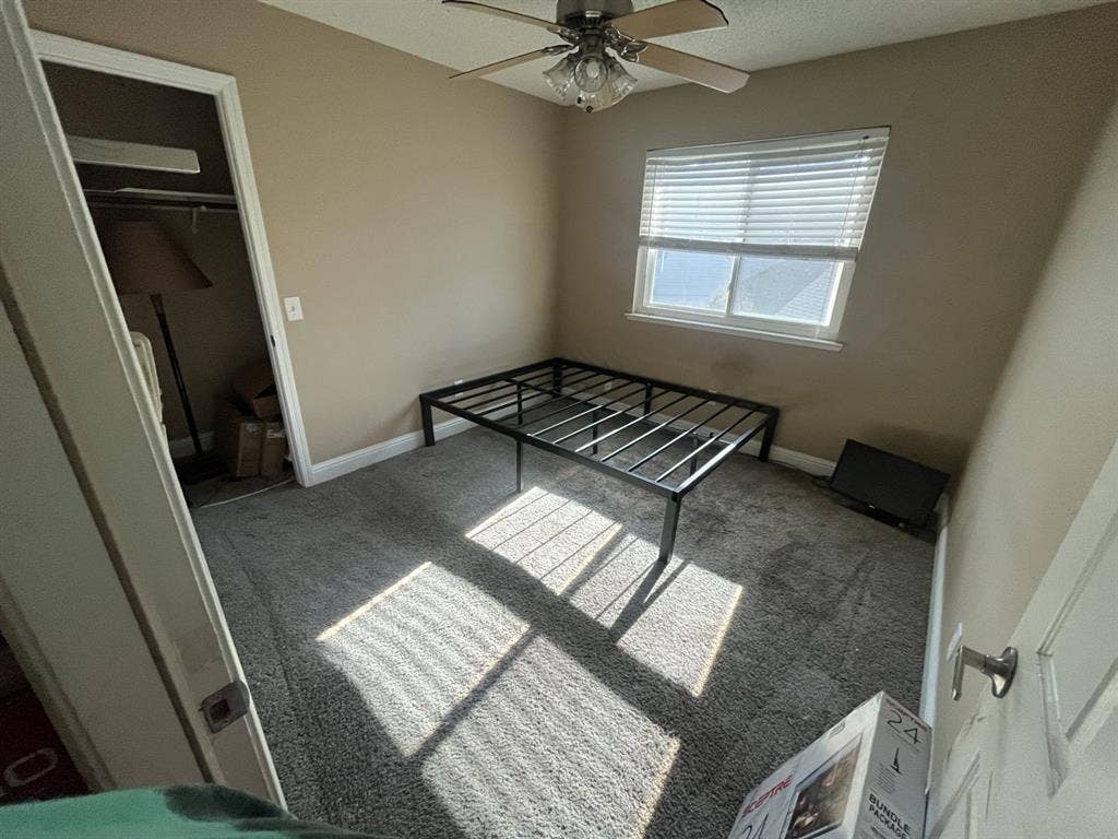 Room for rent in large home