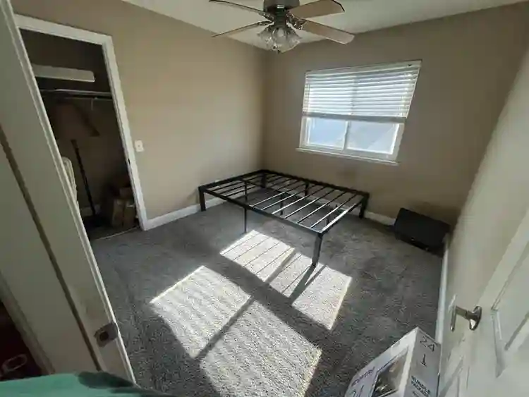 Room for rent in large home