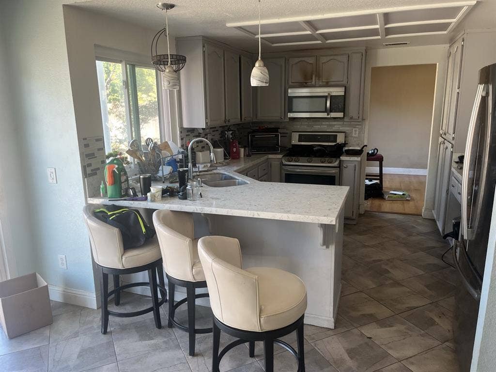 Room for rent in large home