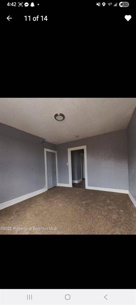 ROOM FOR RENT 378 +ur part of BILLS
