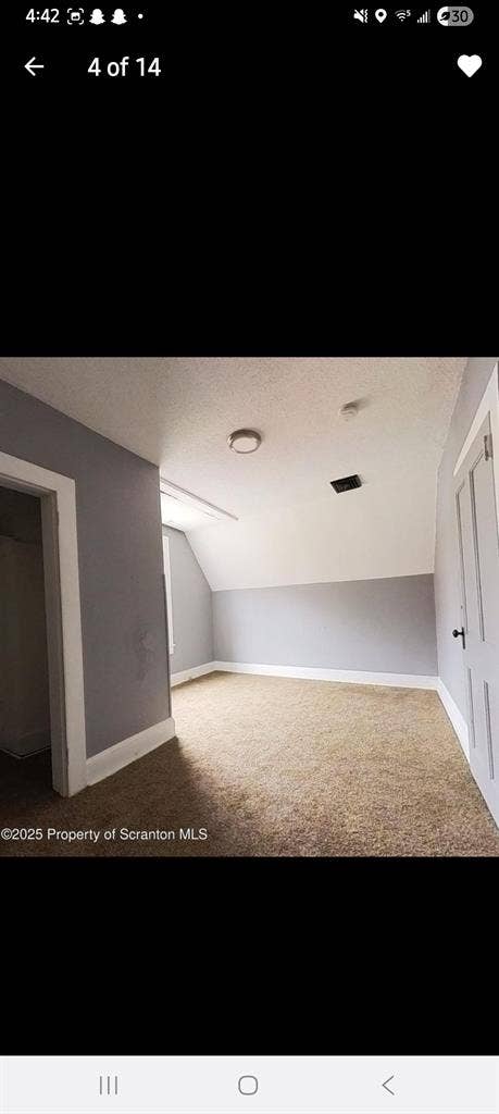 ROOM FOR RENT 378 +ur part of BILLS