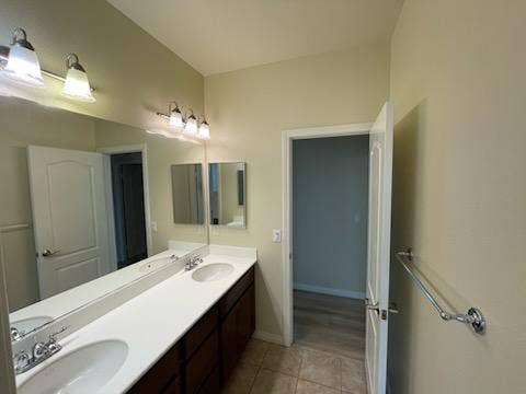 Private room for rent
