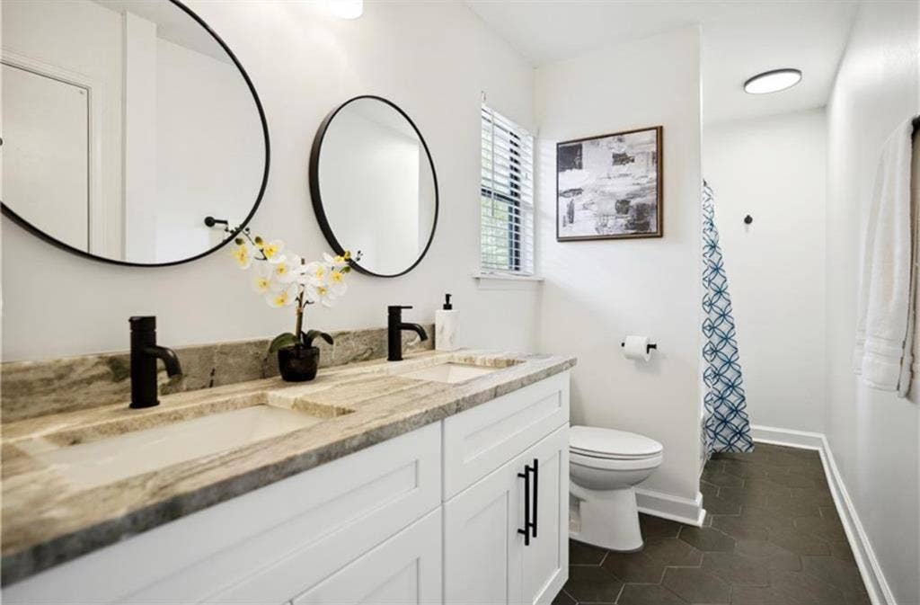 Fully furnished Private room&Bath