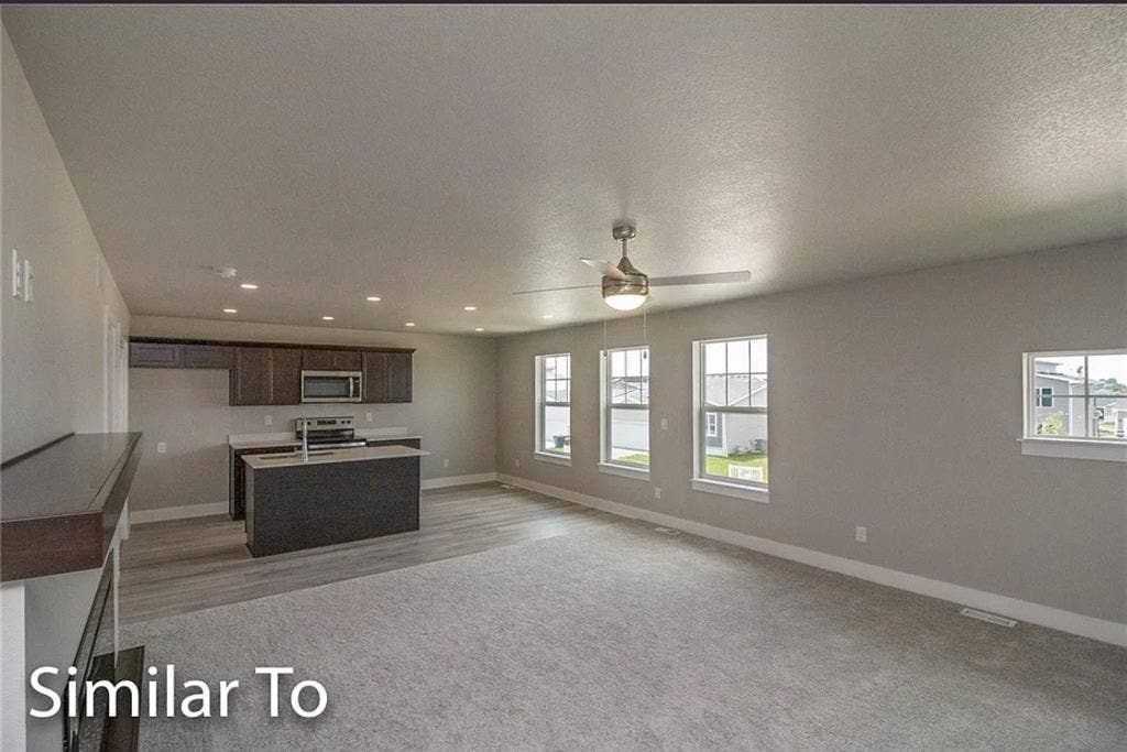 3 Bed, 3 Bath house