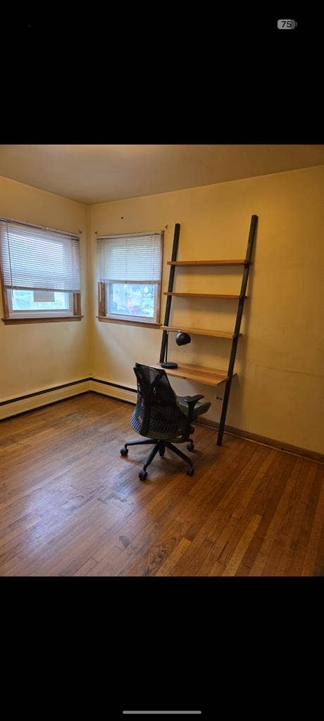 Room for rent Austin and Montrose