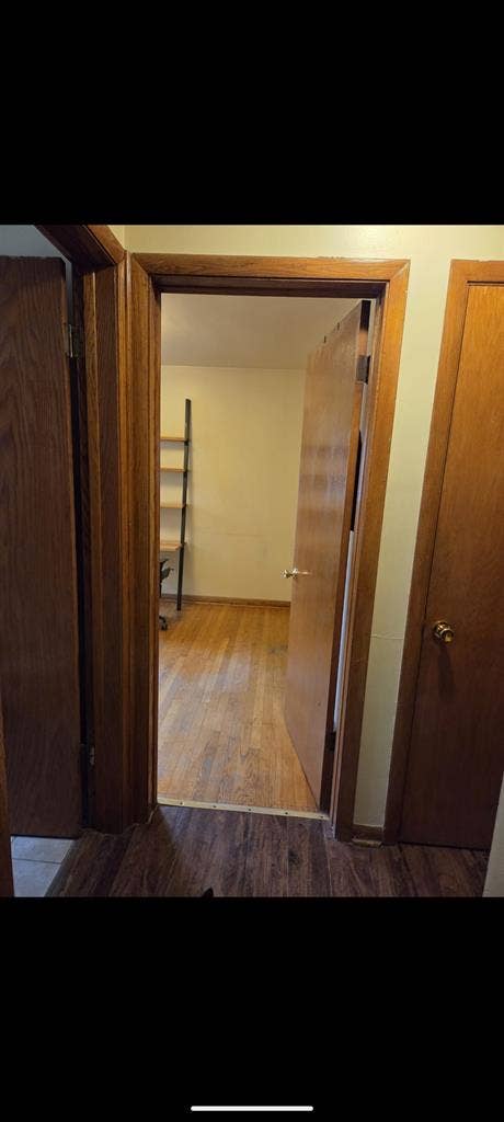 Room for rent Austin and Montrose