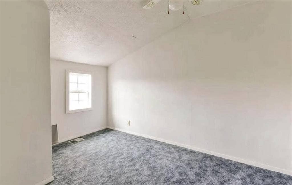 3 Rooms for Rent