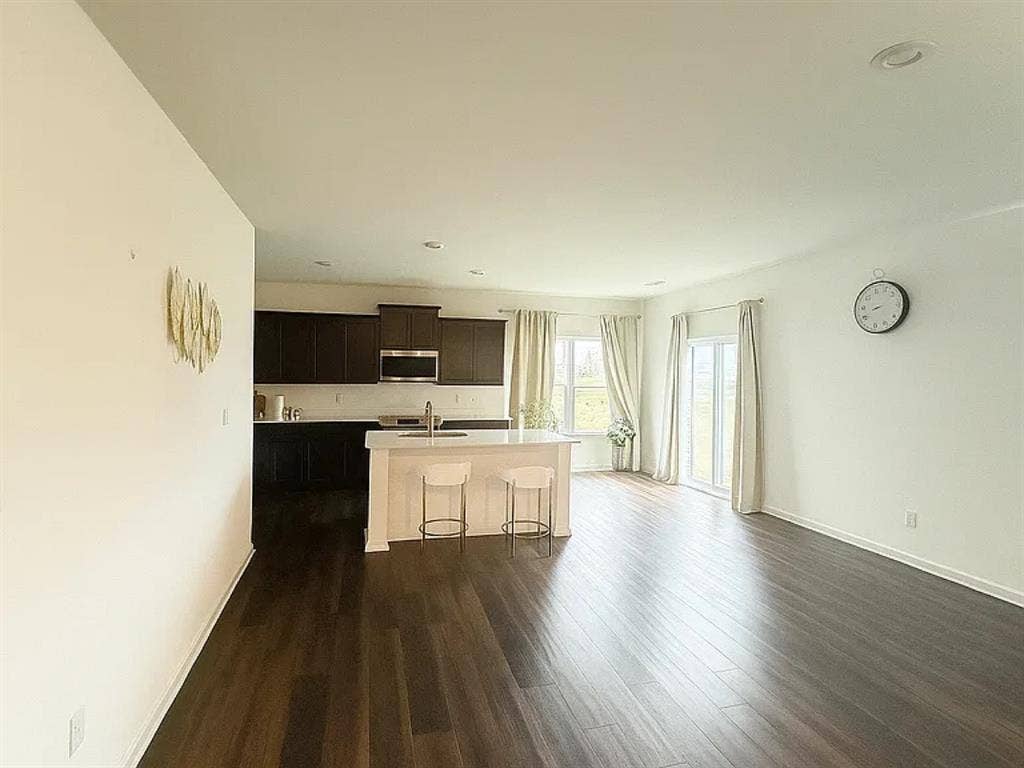 Private room in sharing house.