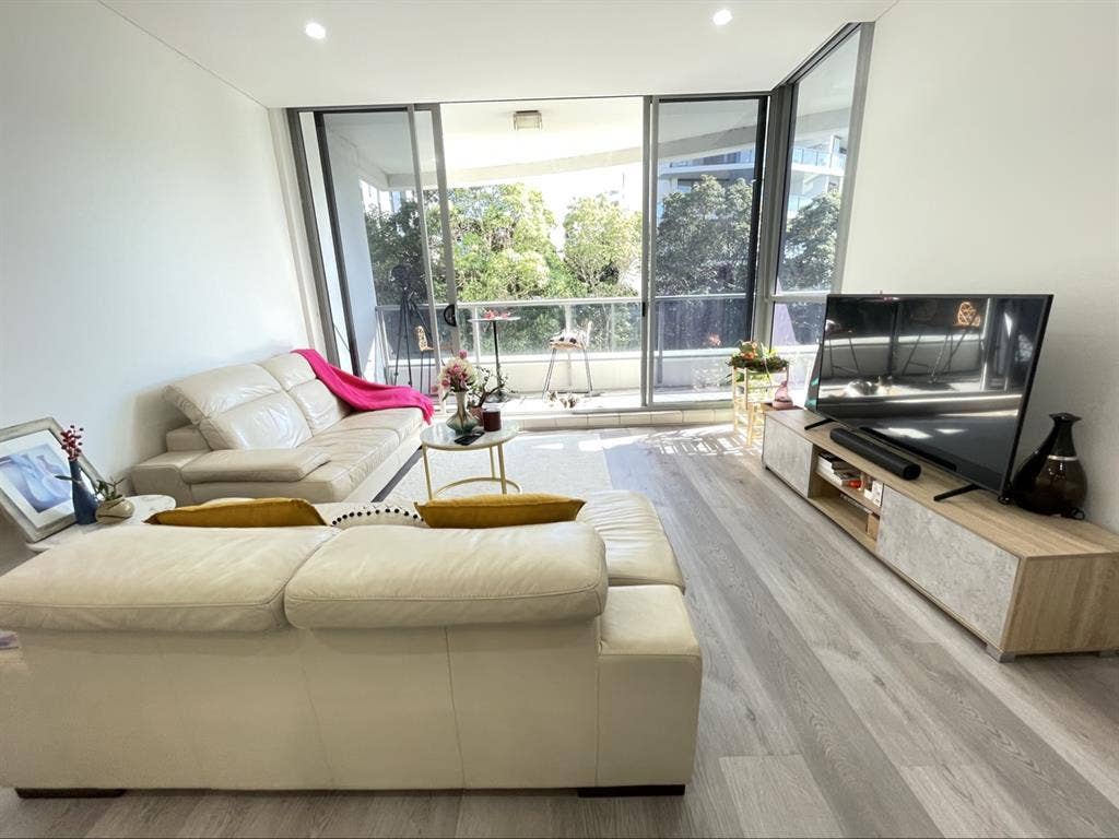 En-suite bedroom