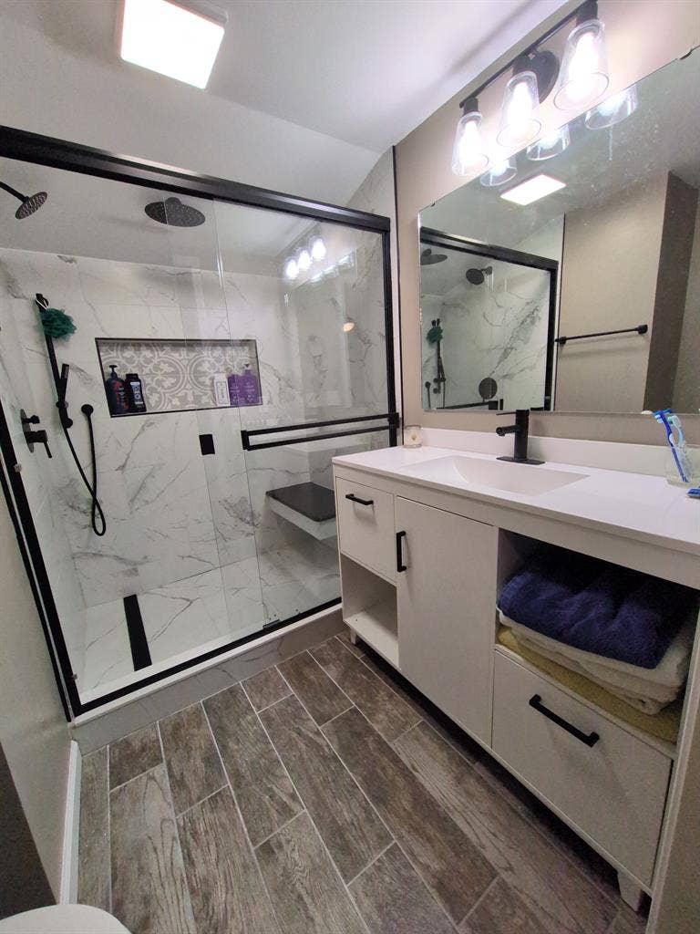 Great room in a great area