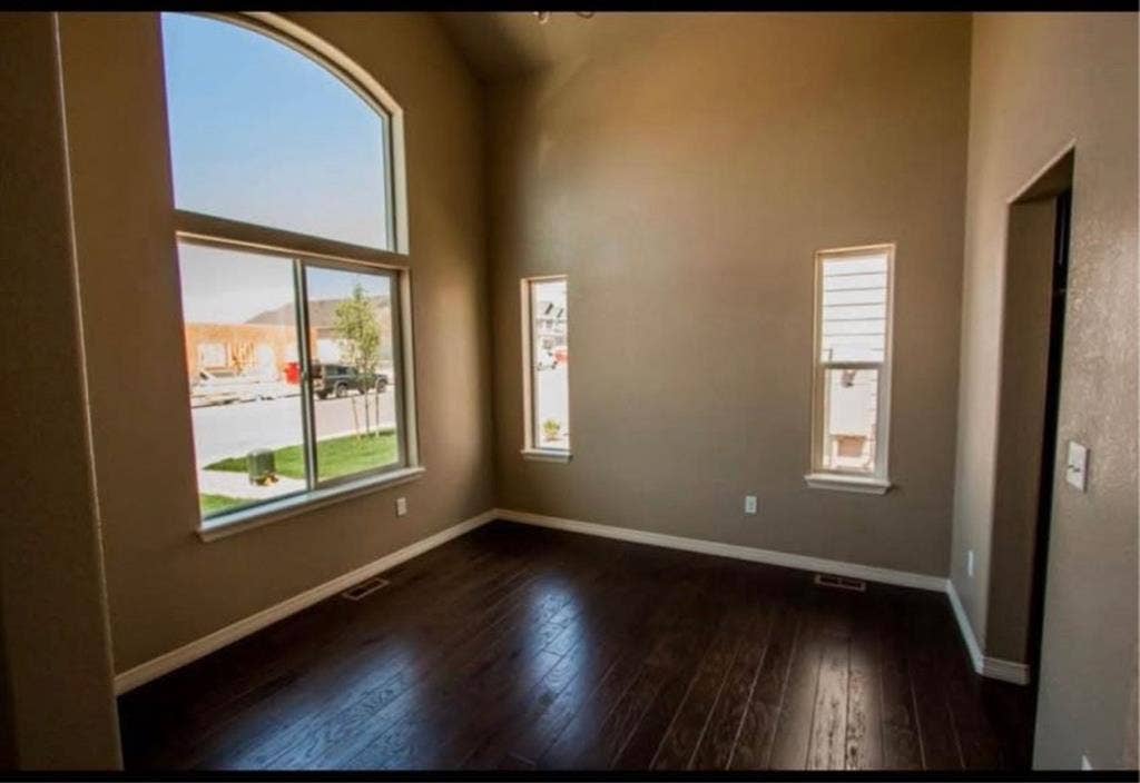 Roomate wanted