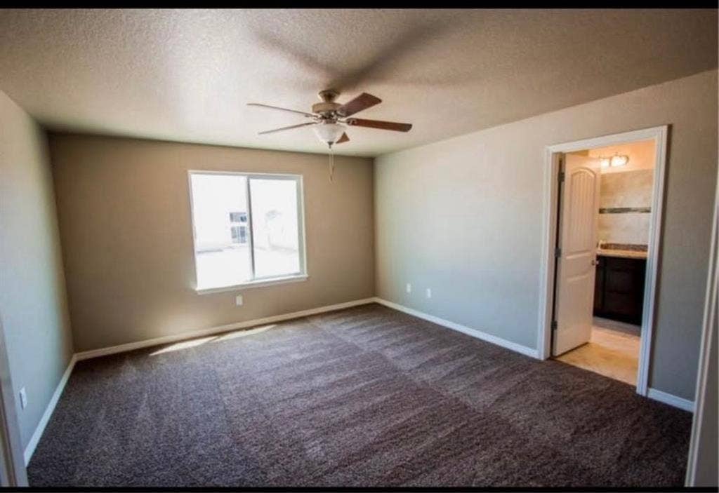 Roomate wanted