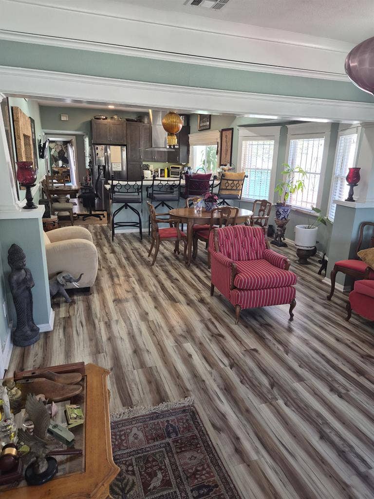 Beautiful home for a beautiful pers