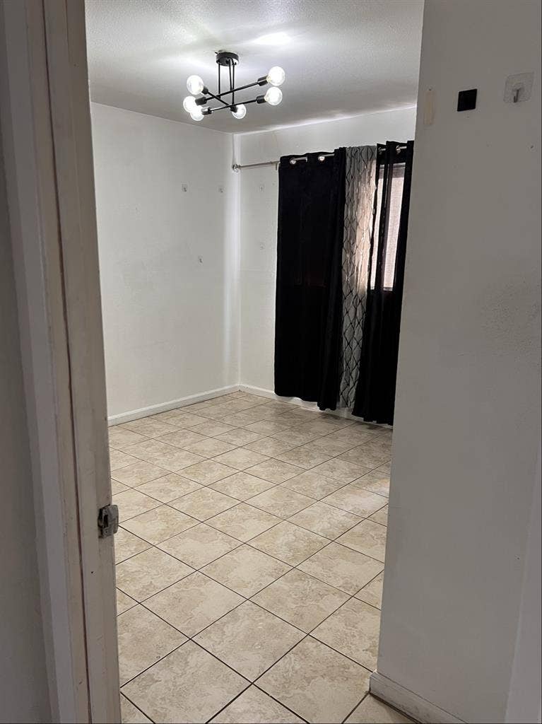 2 rooms available in South San Jose