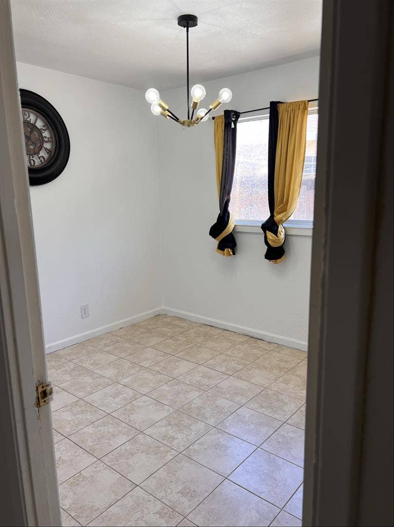 2 rooms available in South San Jose