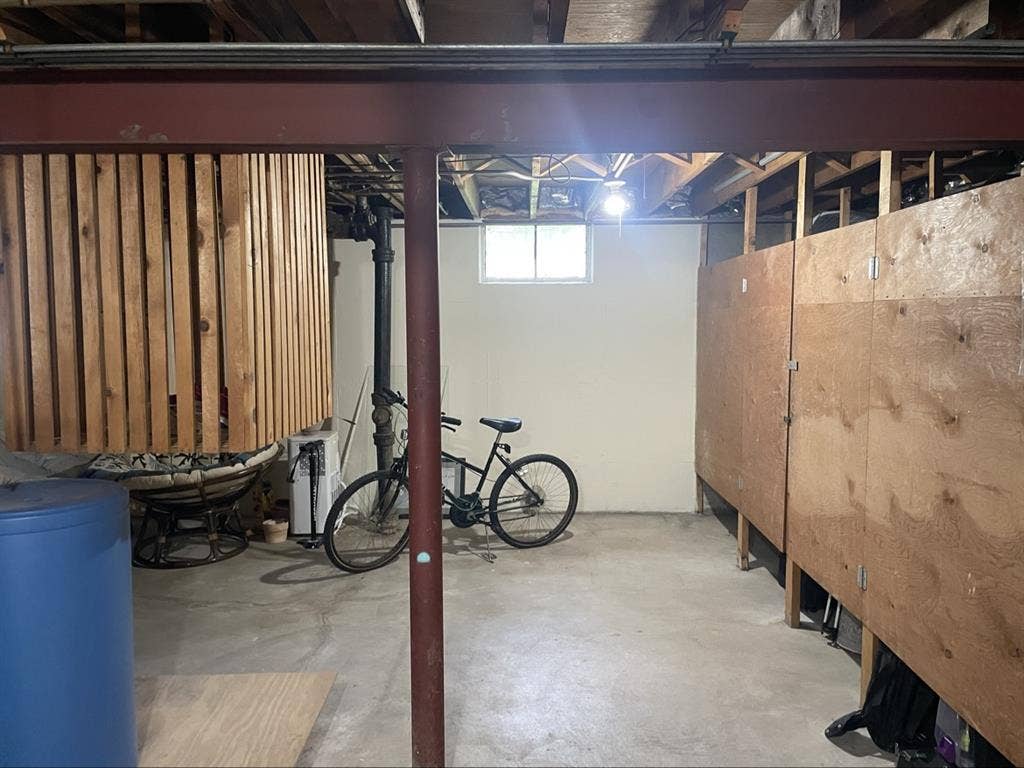 Room for rent in Eken Park!