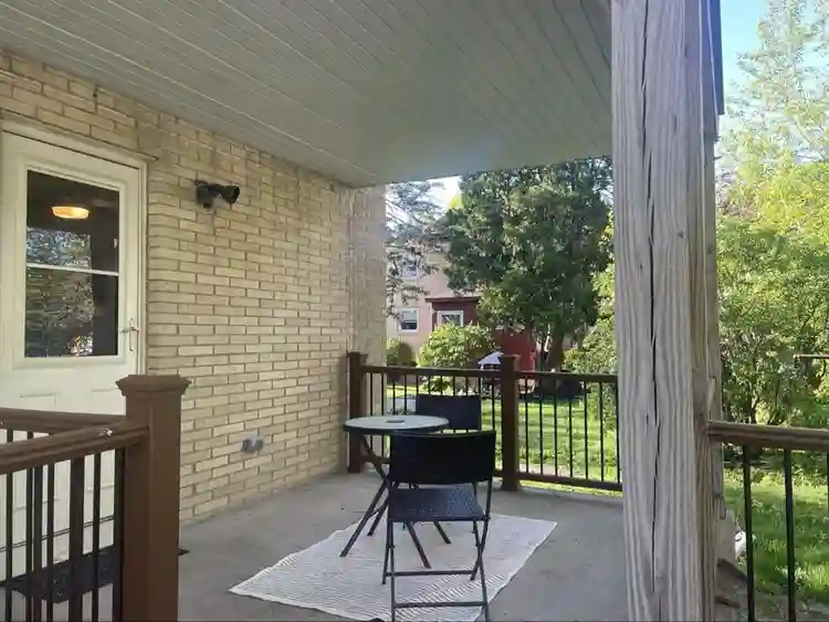 Room for rent in Eken Park!