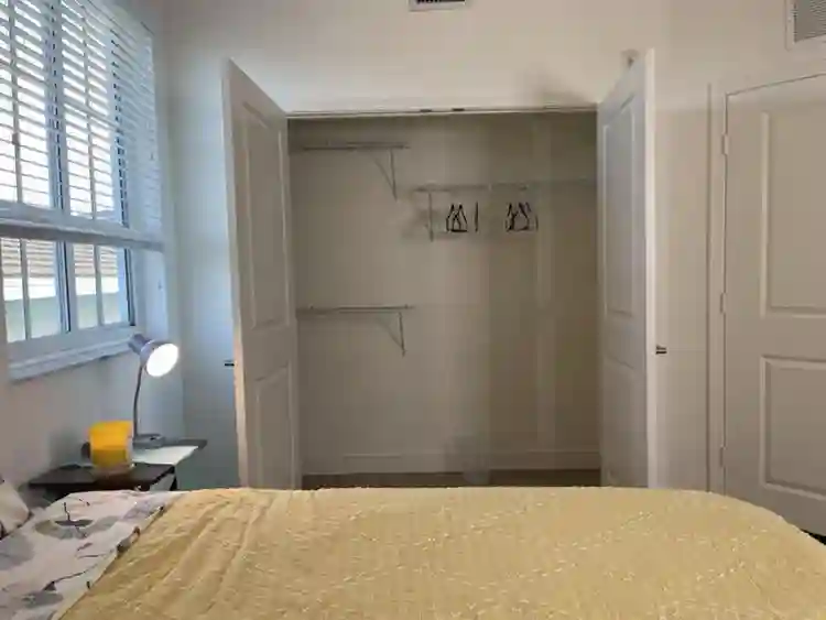 NICE PRIVATE BDRM - SHARED BATH