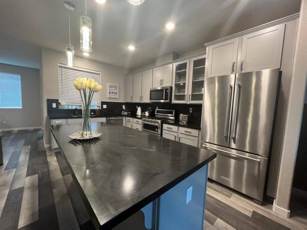 Spacious Downstairs suite!