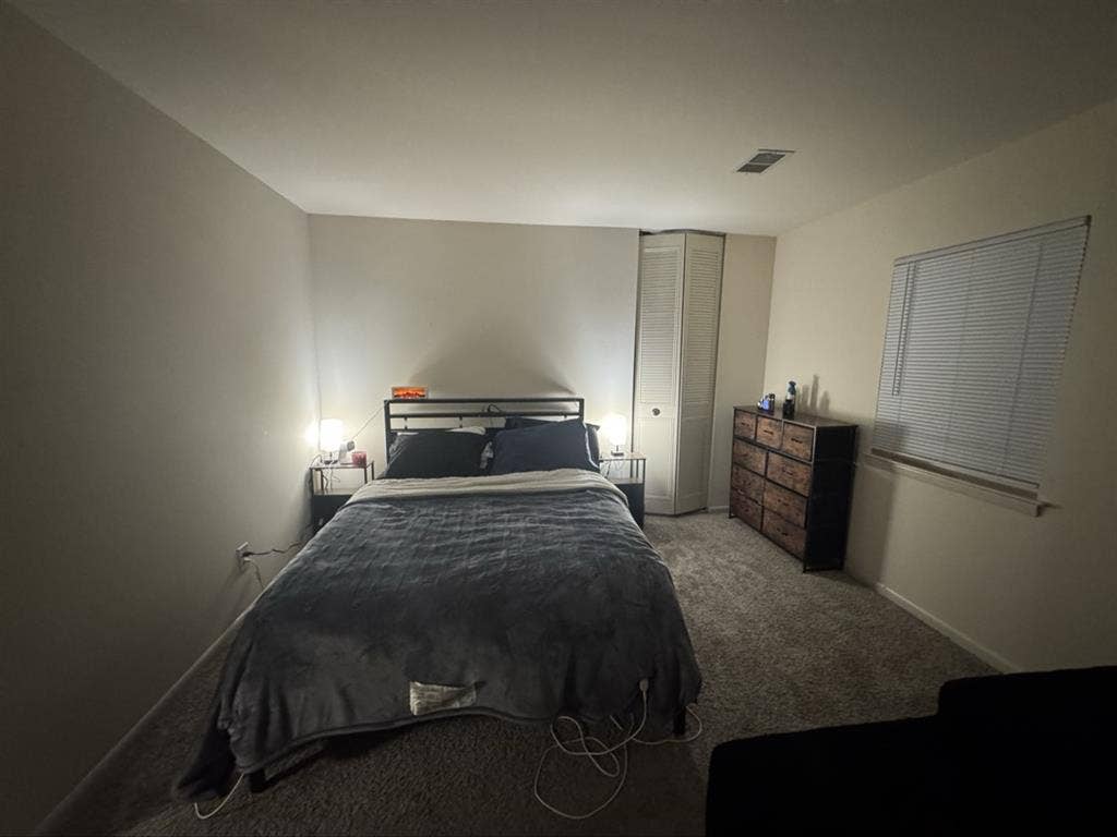 Furnished room for rent