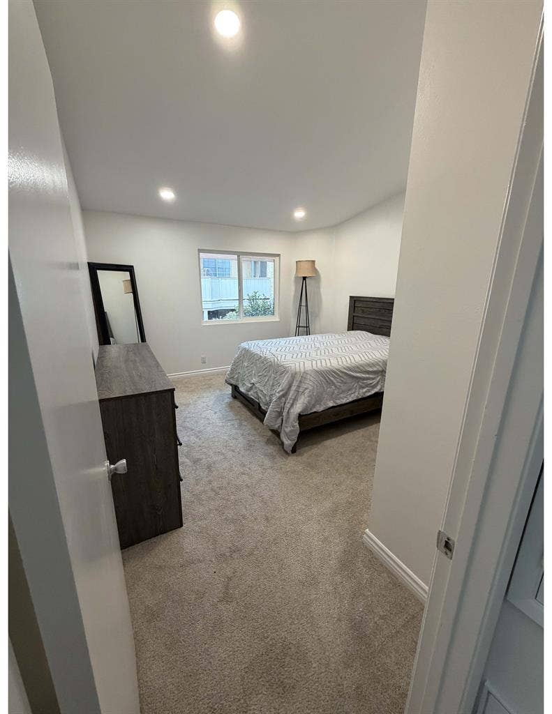 Yorba Linda Room for Rent