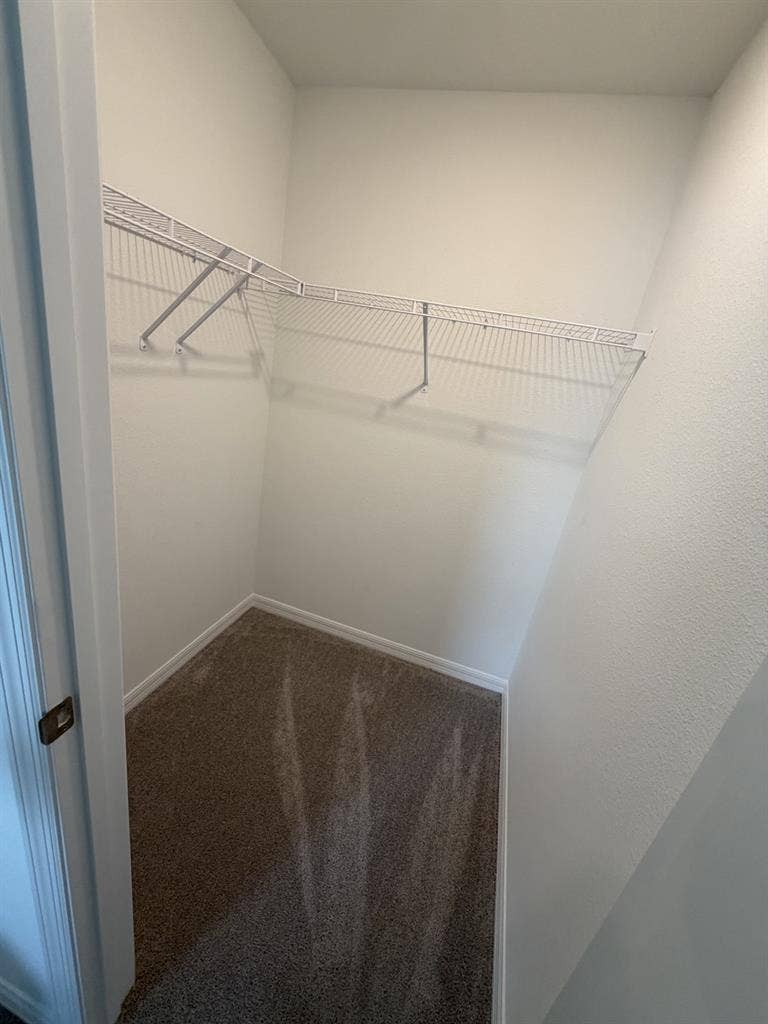 Room for rent - Searie Parrish FL