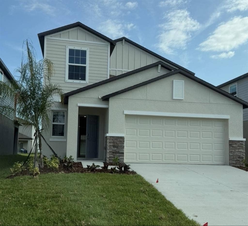 Room for rent - Searie Parrish FL