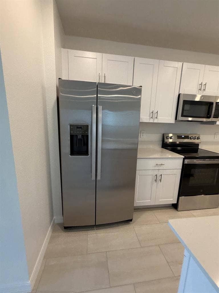 Room for rent - Searie Parrish FL