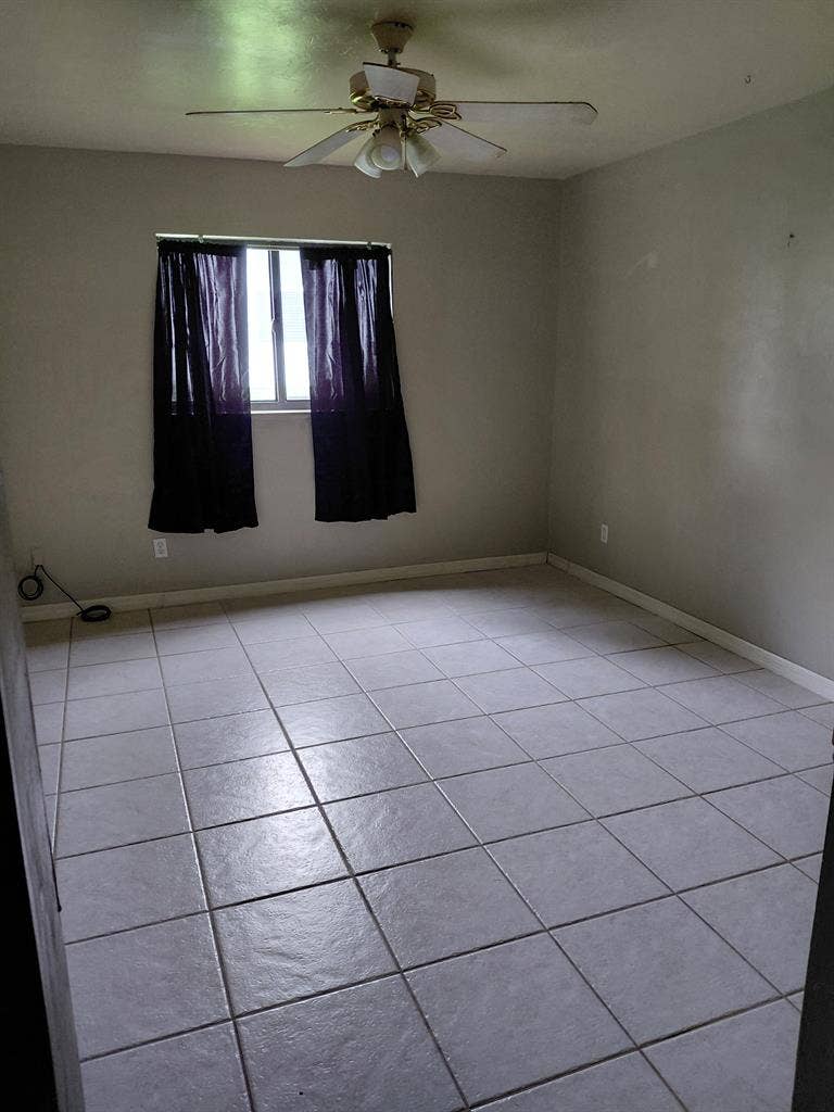 Room for Rent Available Now