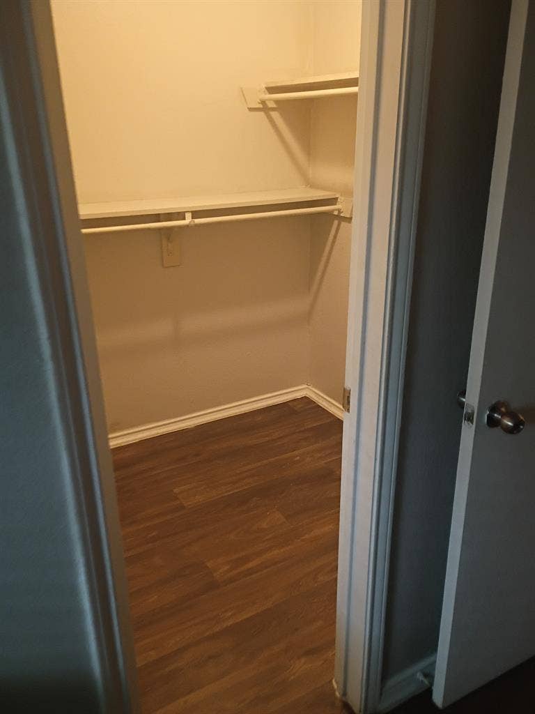 Need a roommate