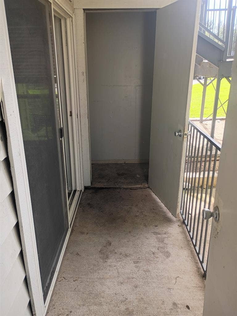 Need a roommate