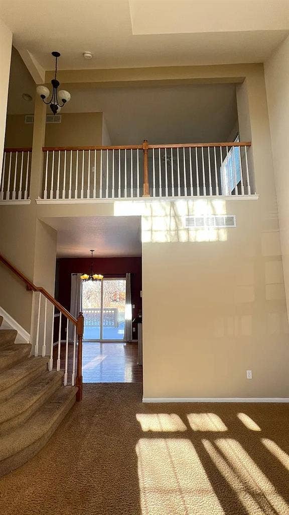 Share 3 Bedroom House