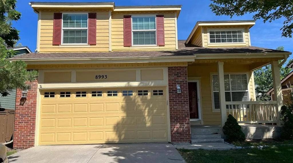 Share 3 Bedroom House