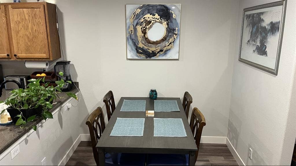 Cozy Room for Rent!