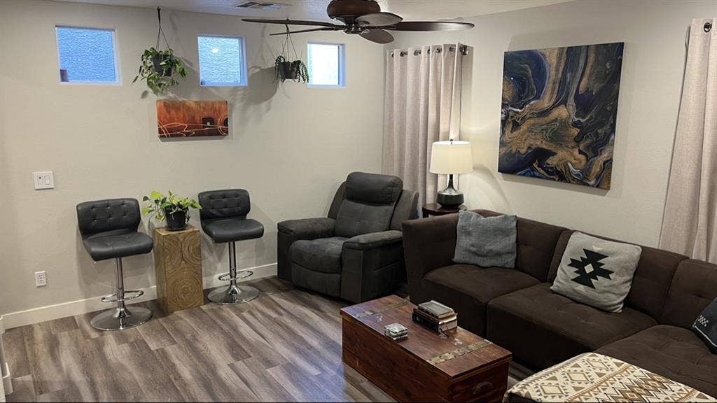 Cozy Room for Rent!