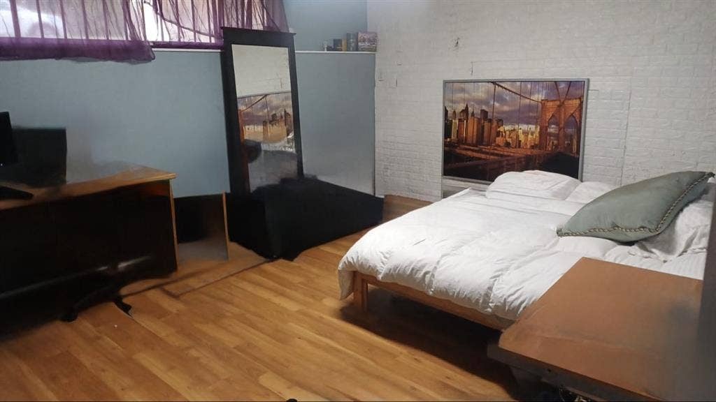 Fully Furnished 2 BR near Langara