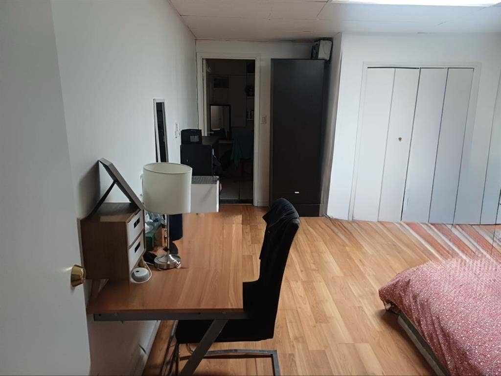 Fully Furnished 2 BR near Langara