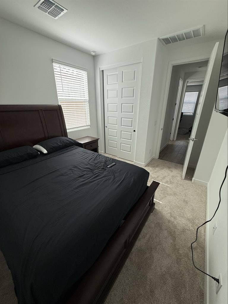 Room for rent + private bath