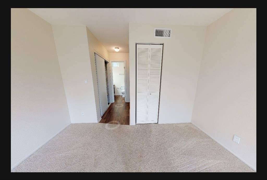 Large Suite in 2-bed Apt - Pasadena