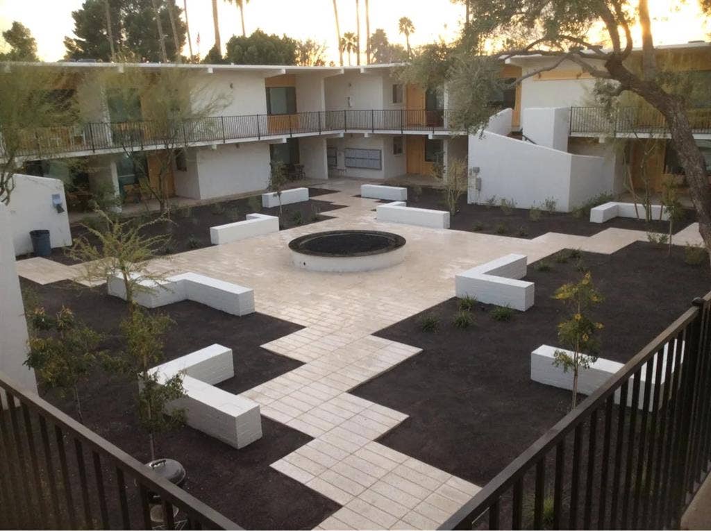 $750 - room available ASAP