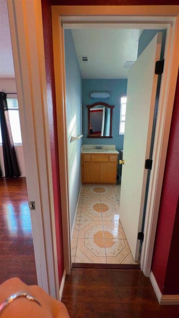 Roomate needed