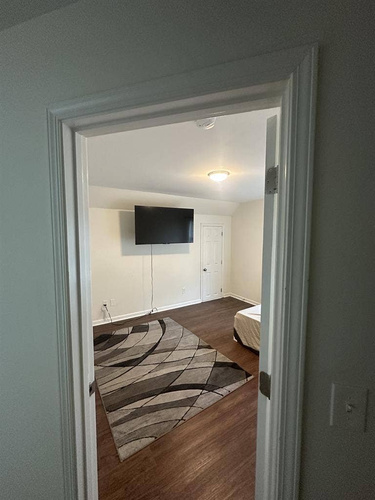 Beautiful private room for rent