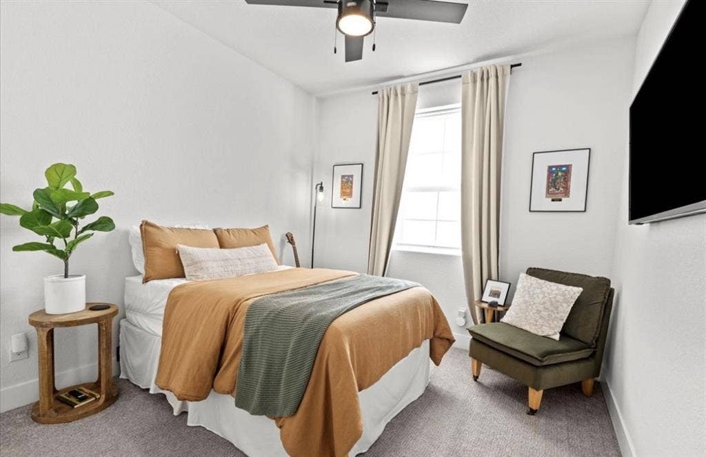 2 beds 1 bath