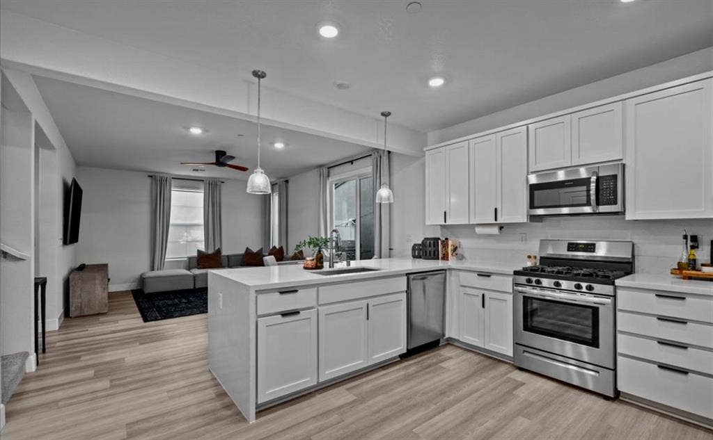2 beds 1 bath