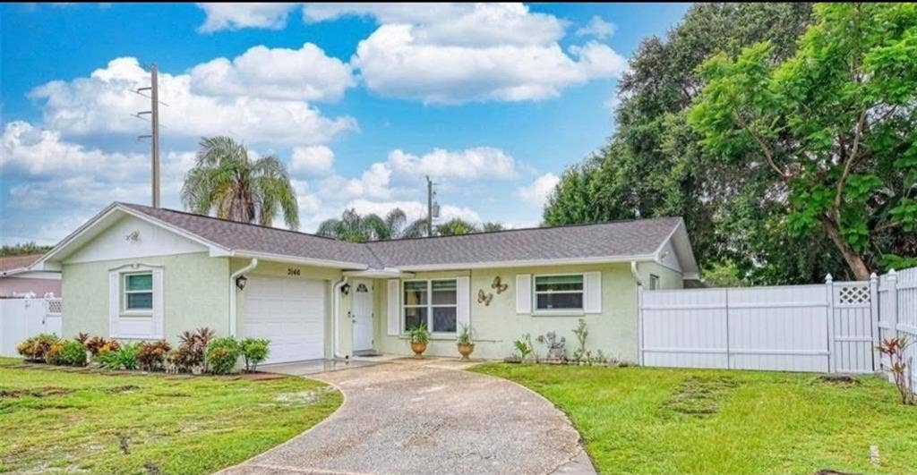 Studio (efficiency) for rent