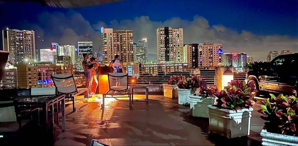 Looking for Roommate in Ft Laud